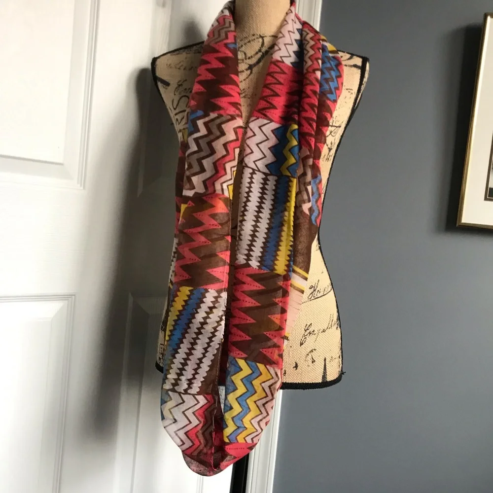Bohemian Chevron Pattern Infinity Scarf 20” x 33”